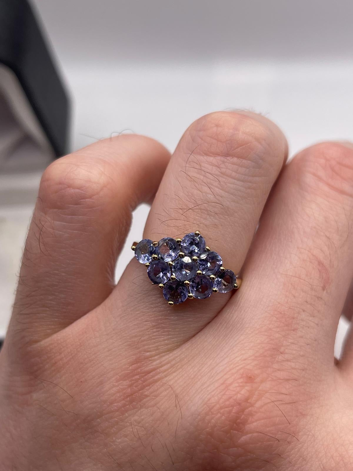 9ct gold tanzanite cluster ring