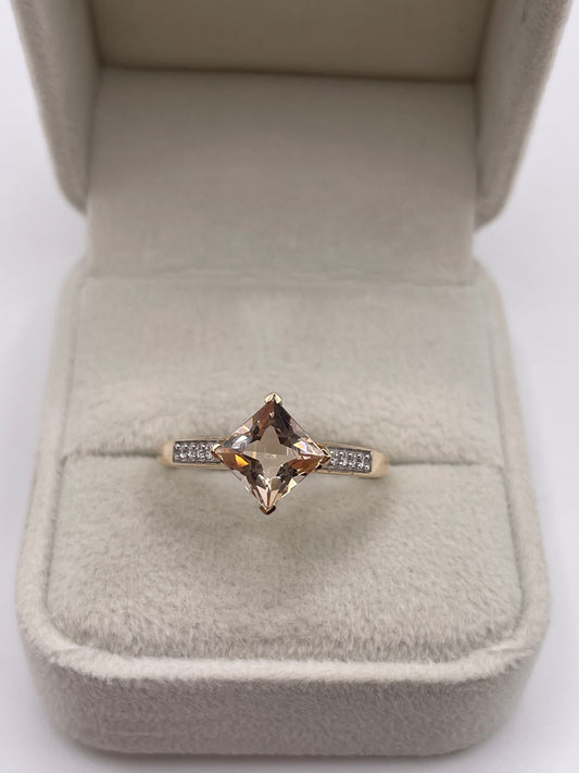 9ct gold morganite and zircon ring