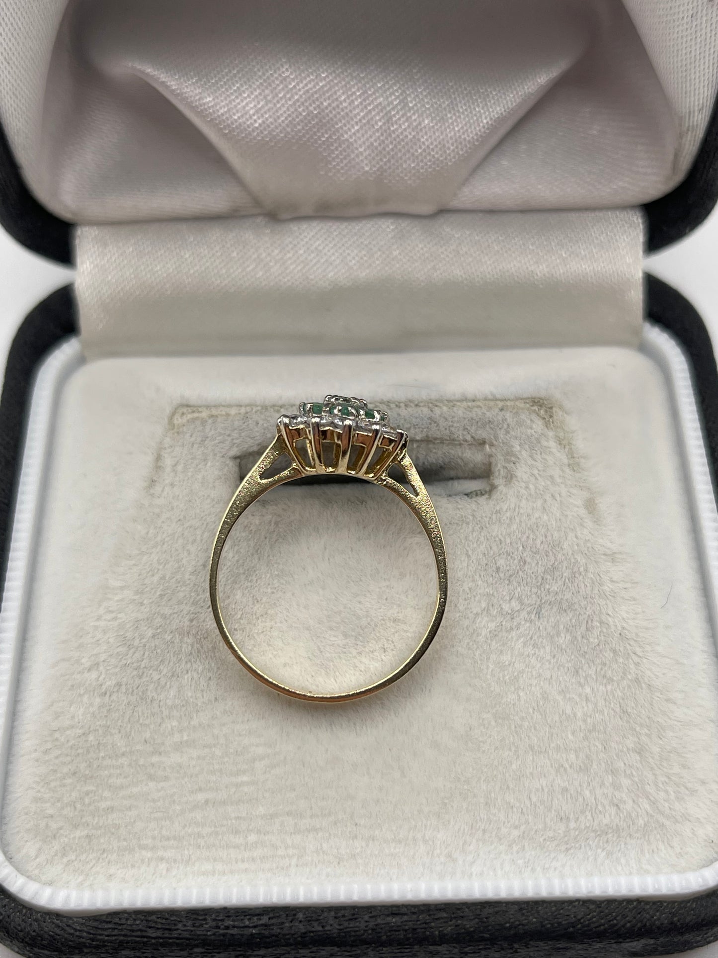 9ct gold emerald and cz ring