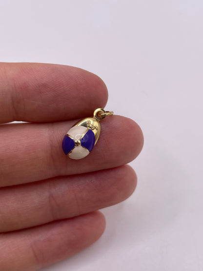 9ct gold enamel cap charm