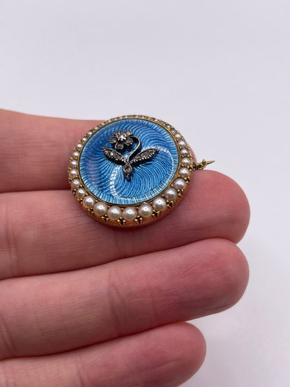 18ct gold enamel, pearl and diamond brooch