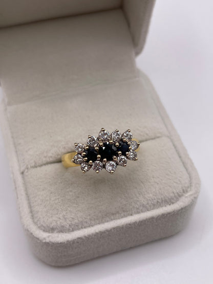 18ct gold sapphire and diamond ring