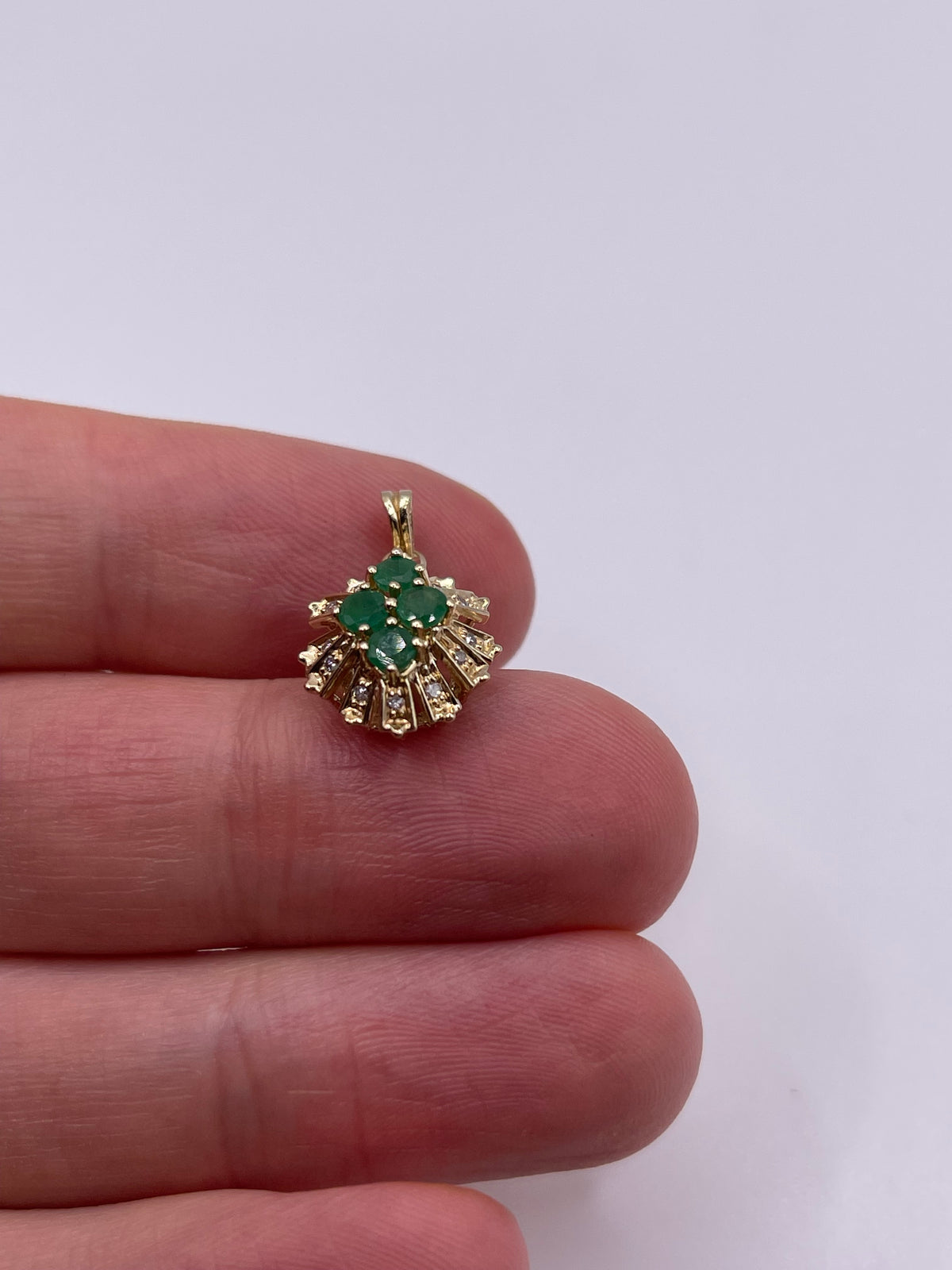 9ct gold emerald and diamond pendant