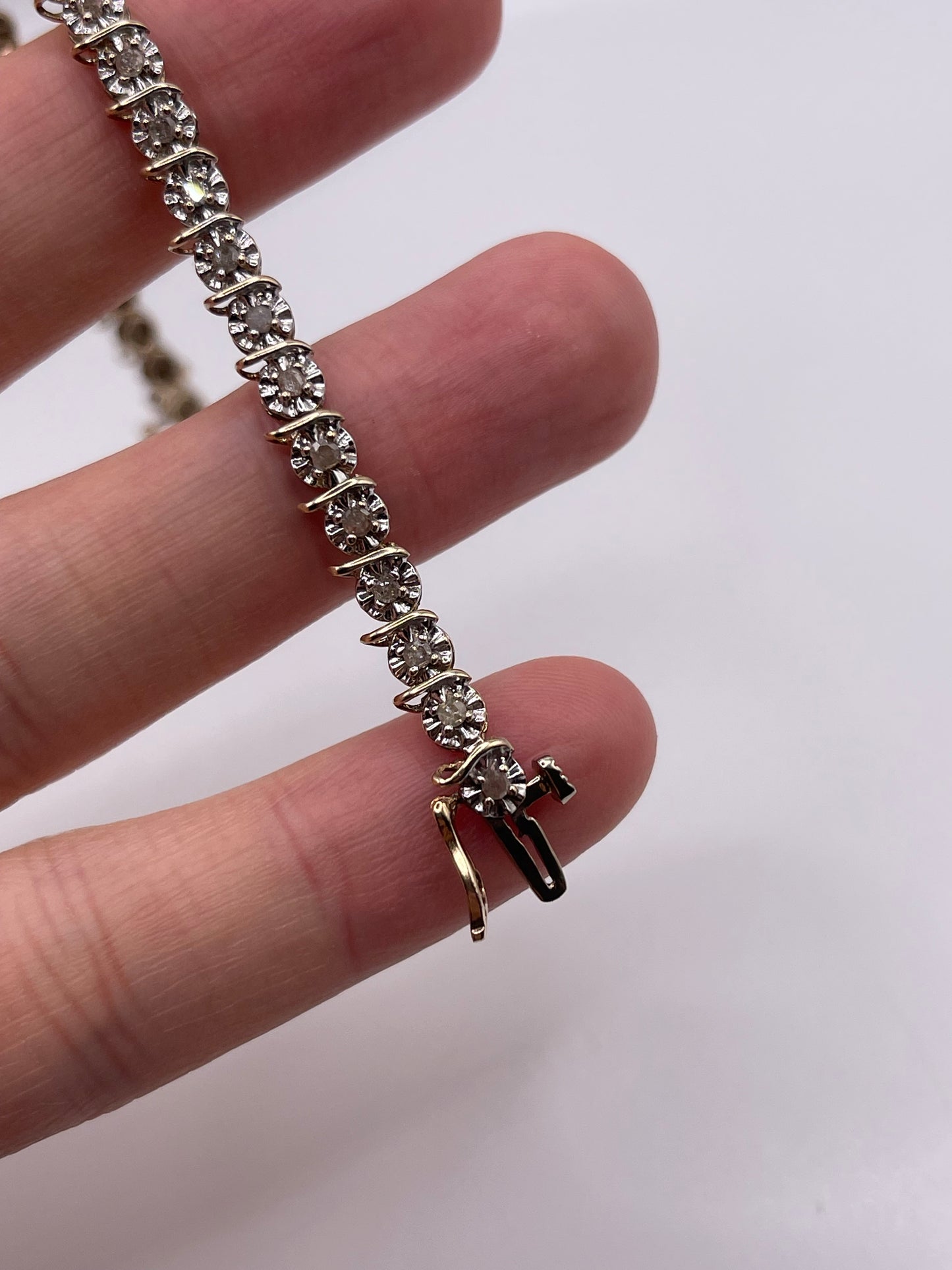 9ct gold diamond bracelet