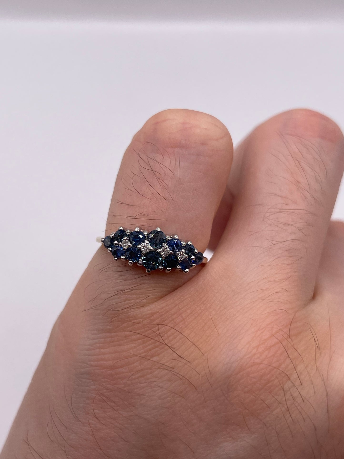 9ct gold sapphire and diamond ring