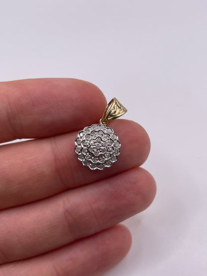 9ct gold diamond cluster pendant