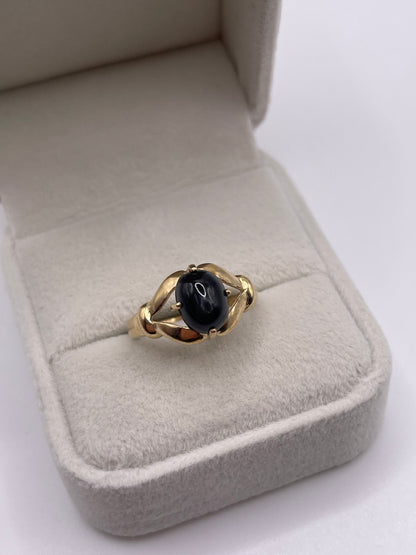 9ct gold star sapphire ring