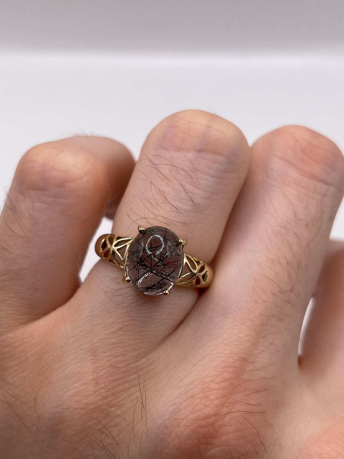 9ct gold rutile quartz ring