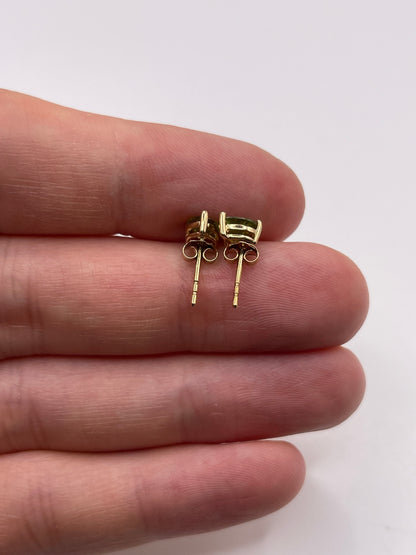 9ct gold quartz earrings