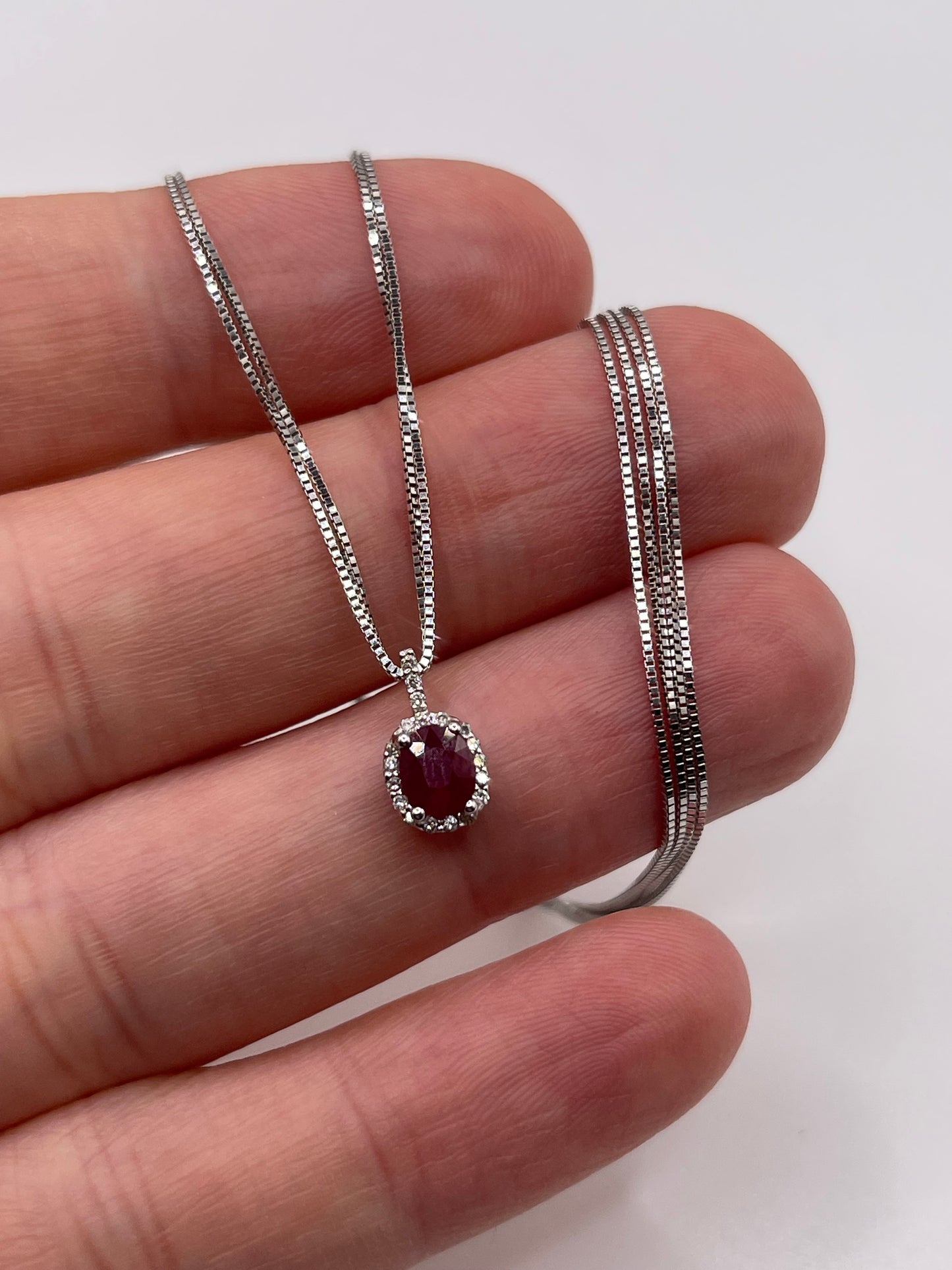 18ct white gold ruby and diamond necklace