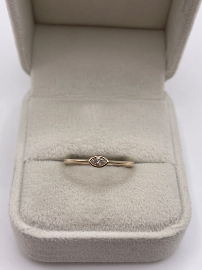 9ct gold diamond ring