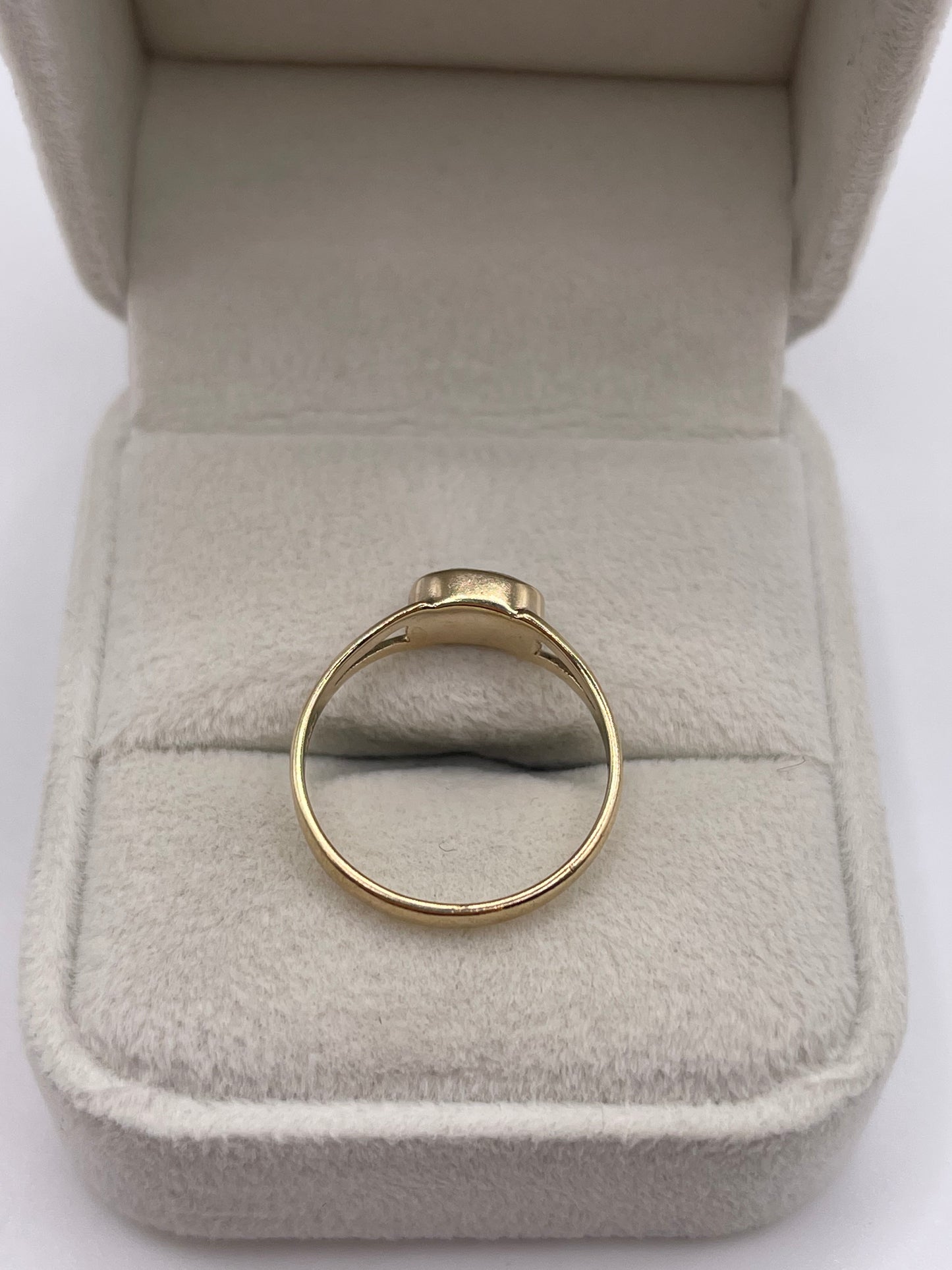 9ct gold blue John ring
