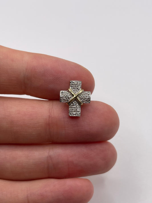 9ct gold diamond cross pendant