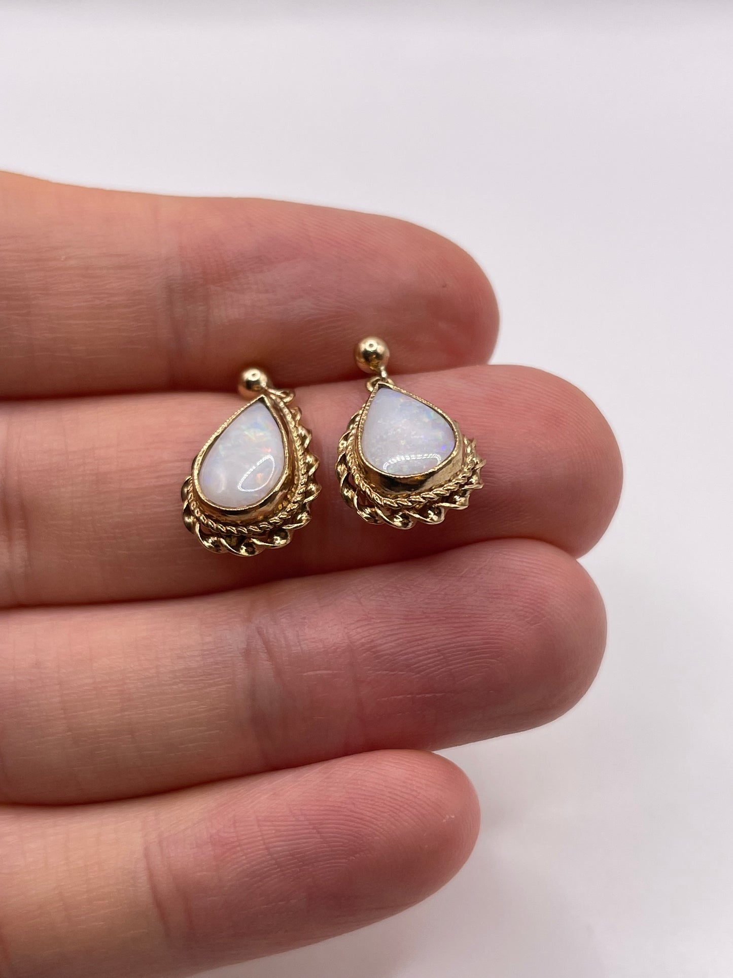 9ct gold opal earrings