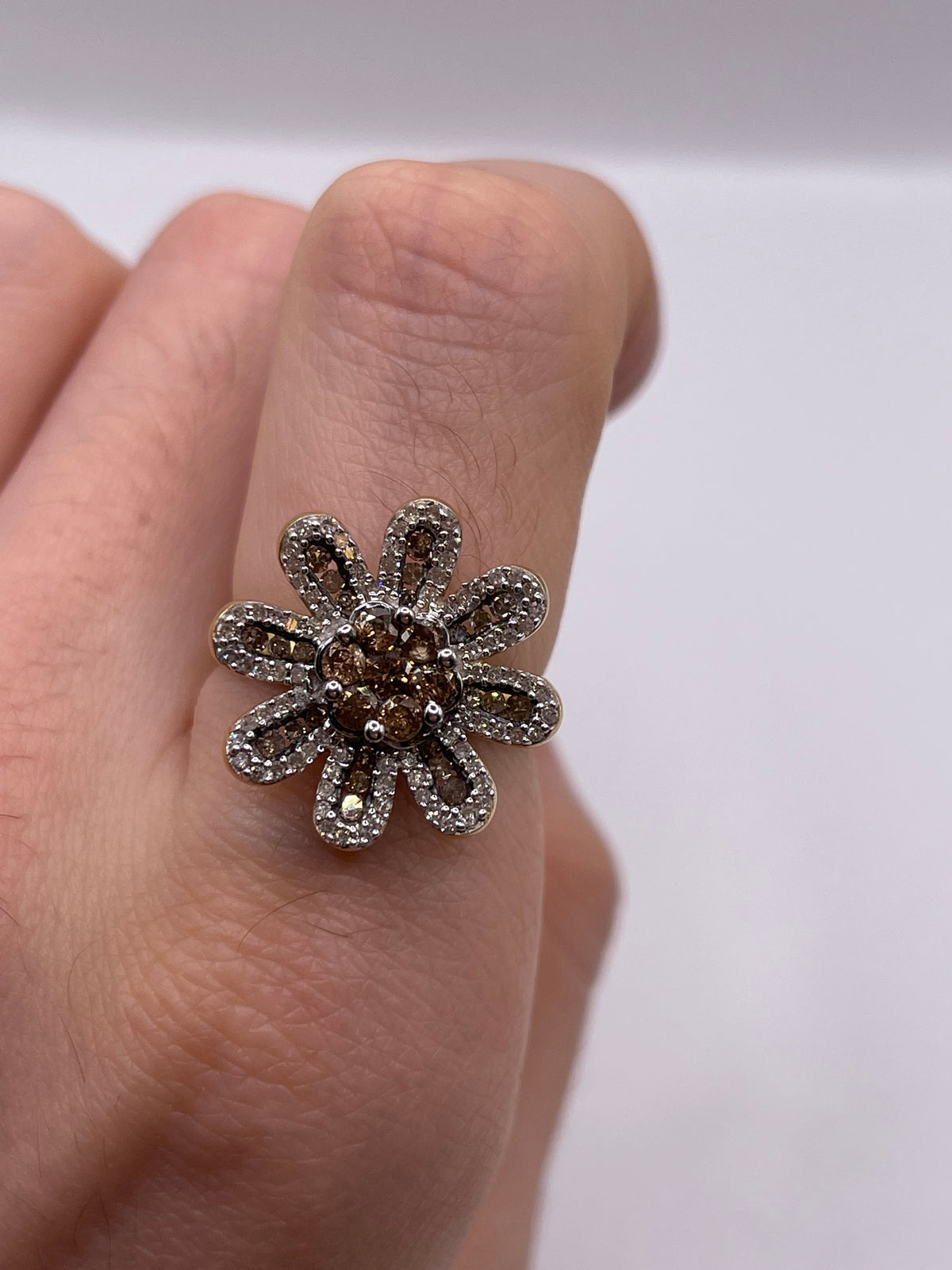 9ct gold diamond cluster ring