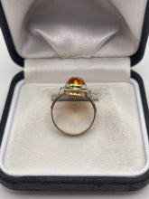 Load image into Gallery viewer, 8ct gold amber ring
