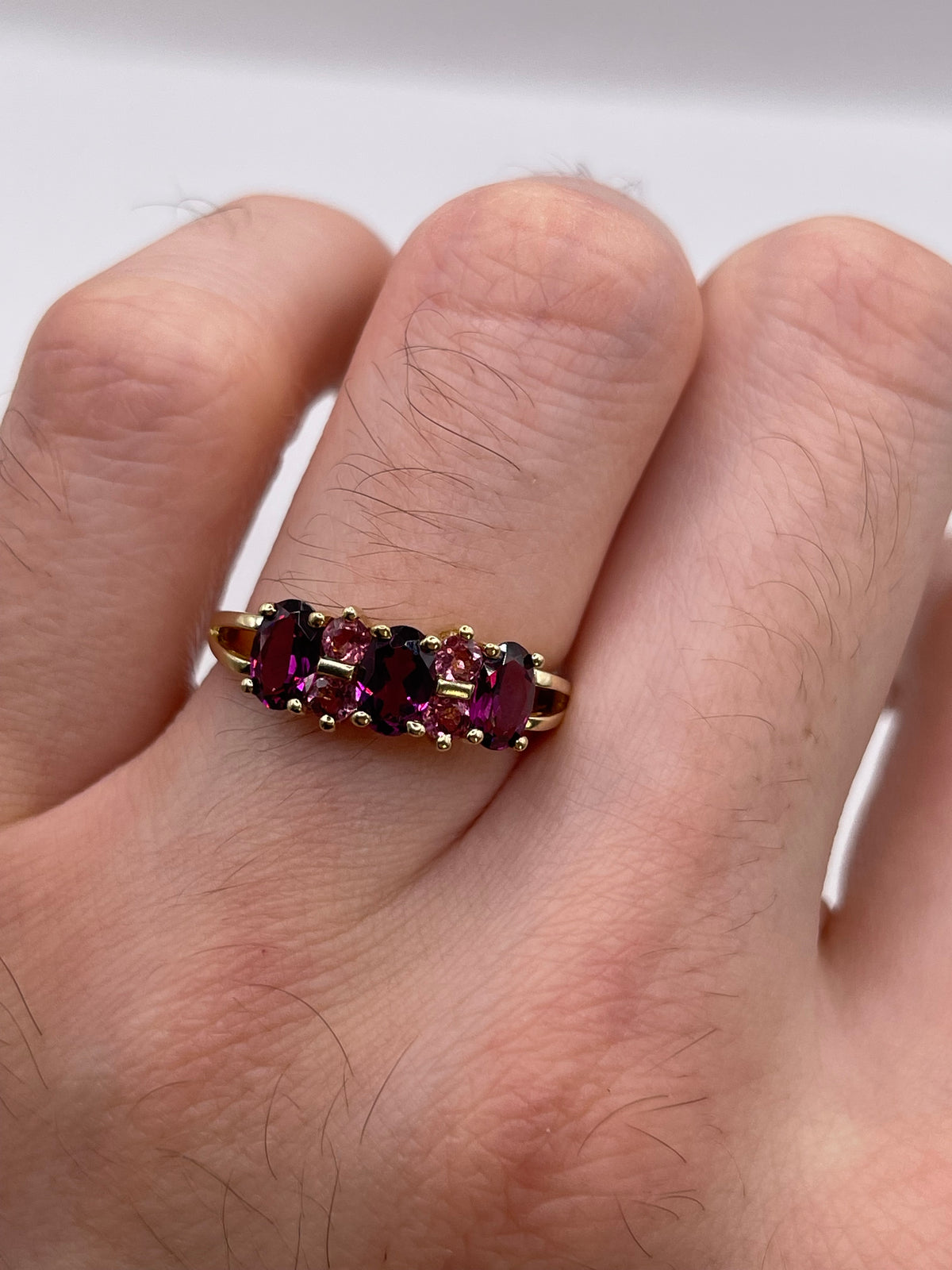 9ct gold garnet and tourmaline ring