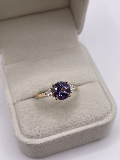 9ct gold blueberry quartz and zircon ring