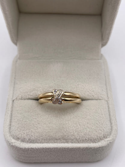 9ct gold diamond ring