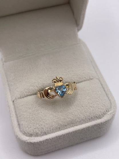 9ct gold topaz claddagh ring