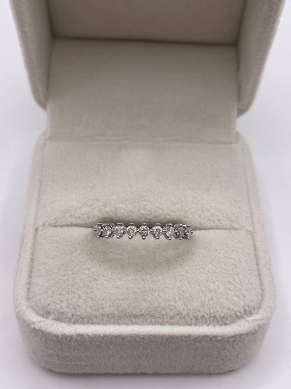 9ct white gold diamond ring