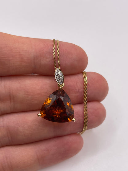 9ct gold citrine and diamond necklace