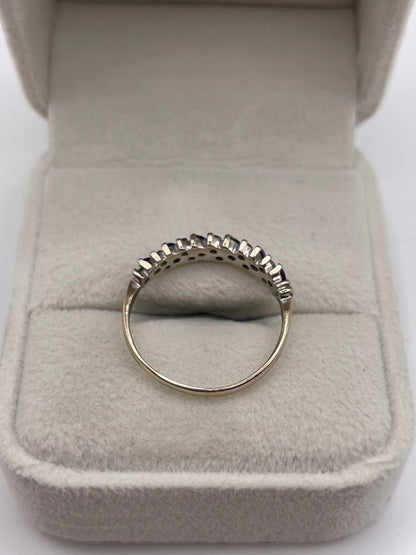 18ct white gold sapphire and diamond ring
