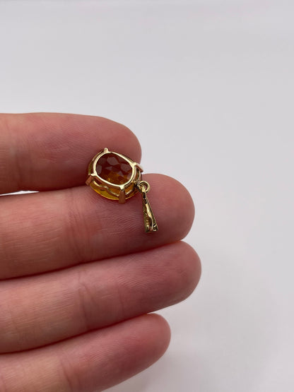 18ct gold citrine pendant