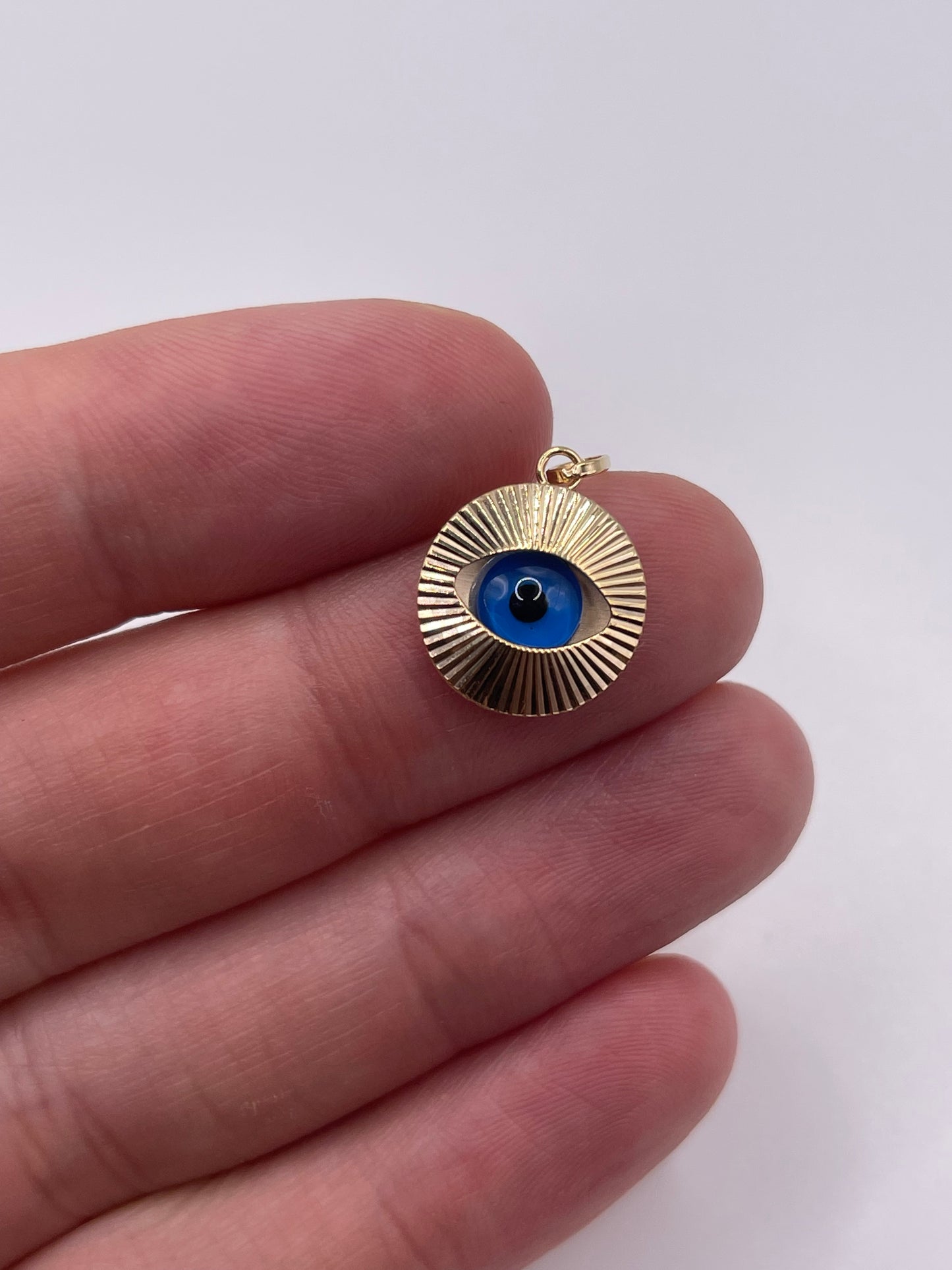 9ct gold evil eye charm
