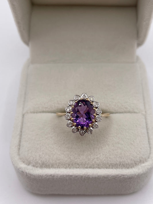 9ct gold amethyst and diamond ring