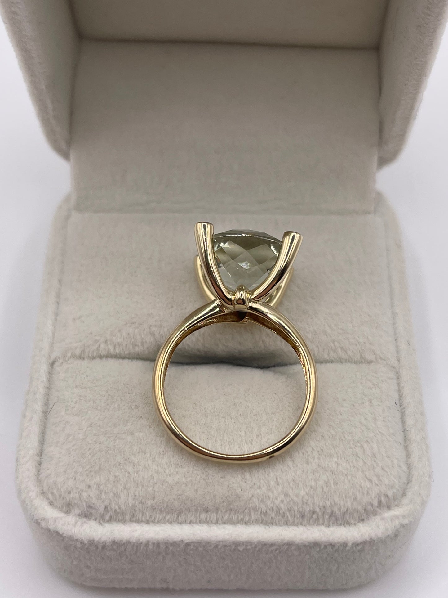 9ct gold green amethyst and diamond ring