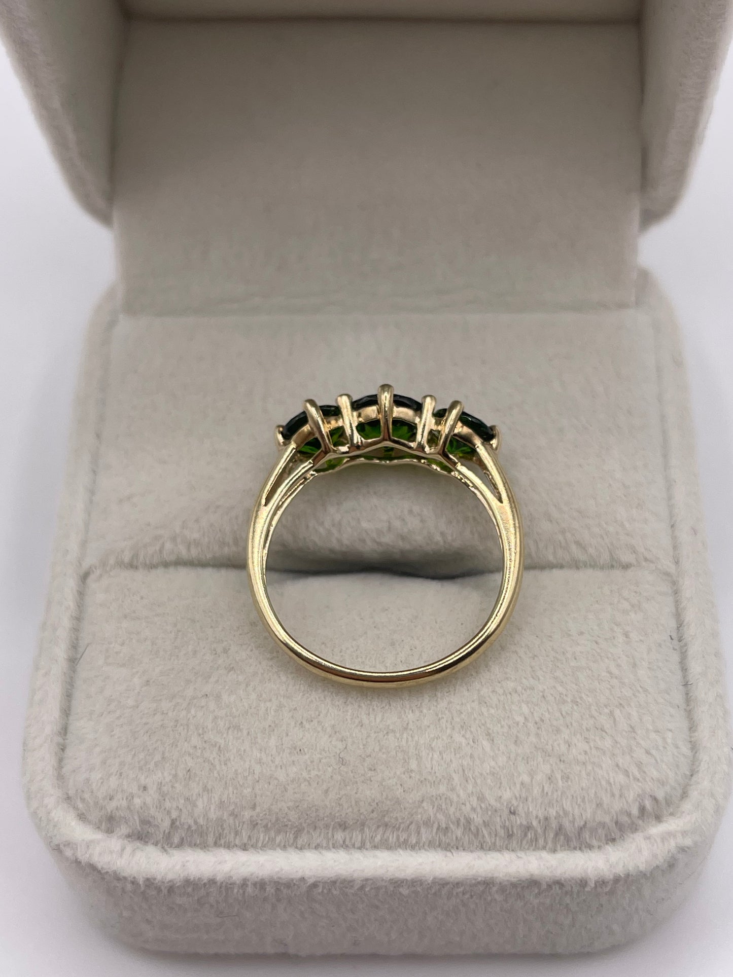 9ct gold diopside ring