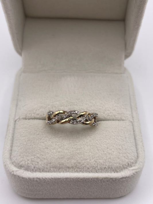 9ct gold diamond link ring