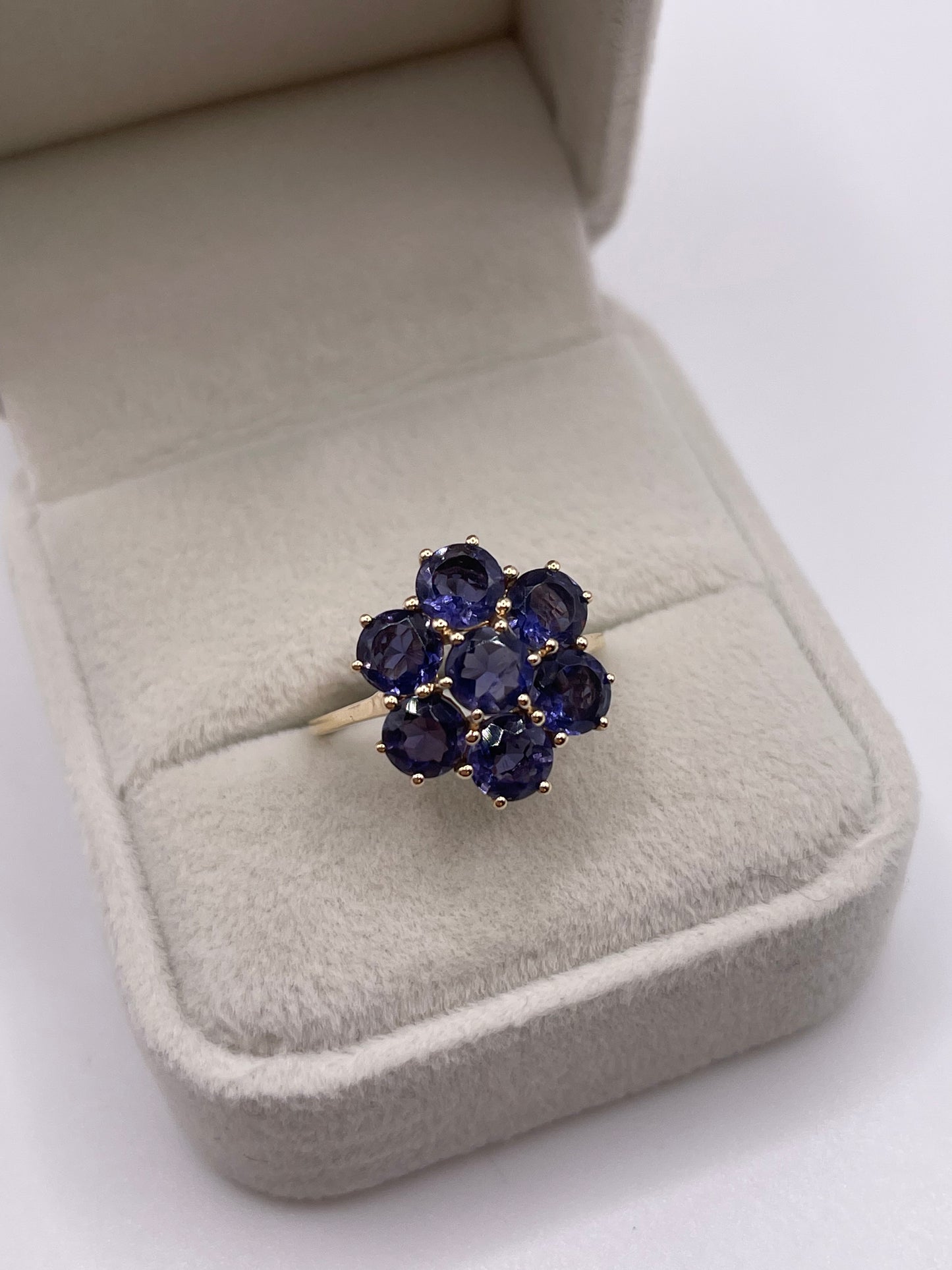 9ct gold iolite cluster ring