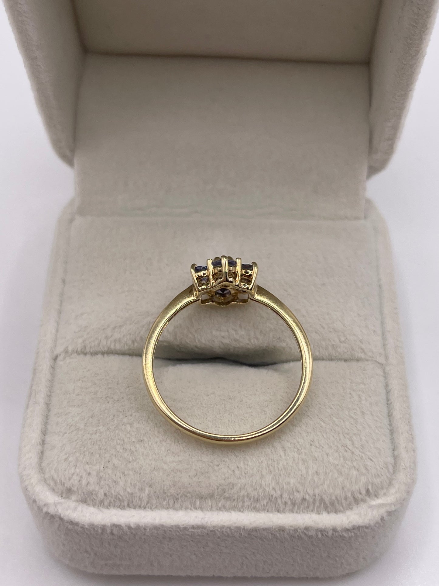 9ct gold tanzanite cluster ring