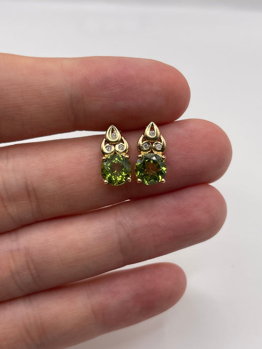 9ct gold peridot and diamond earrings