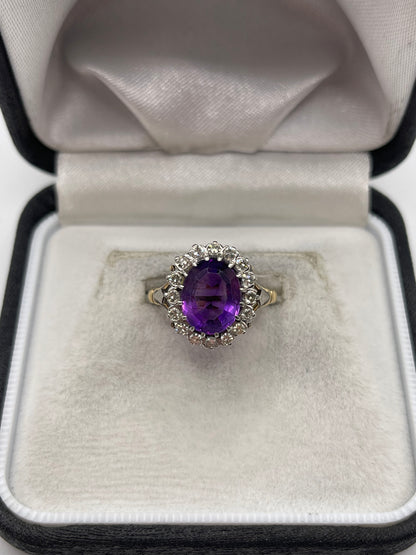 18ct gold amethyst and diamond ring