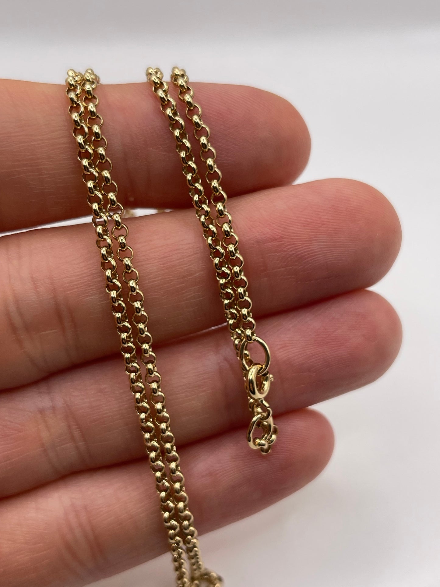 9ct gold chain 525