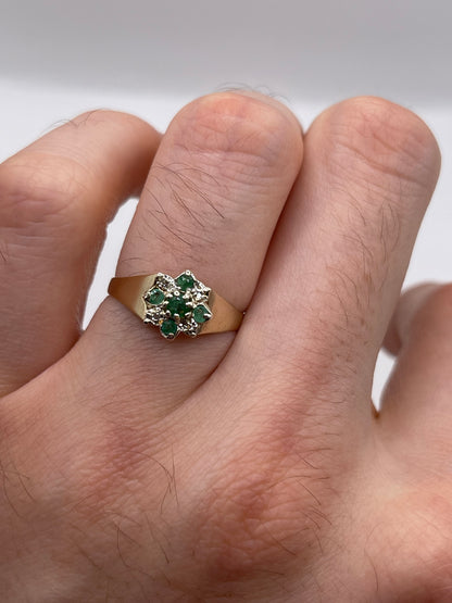 9ct gold emerald and diamond ring