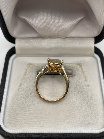 9ct gold opal and zircon ring