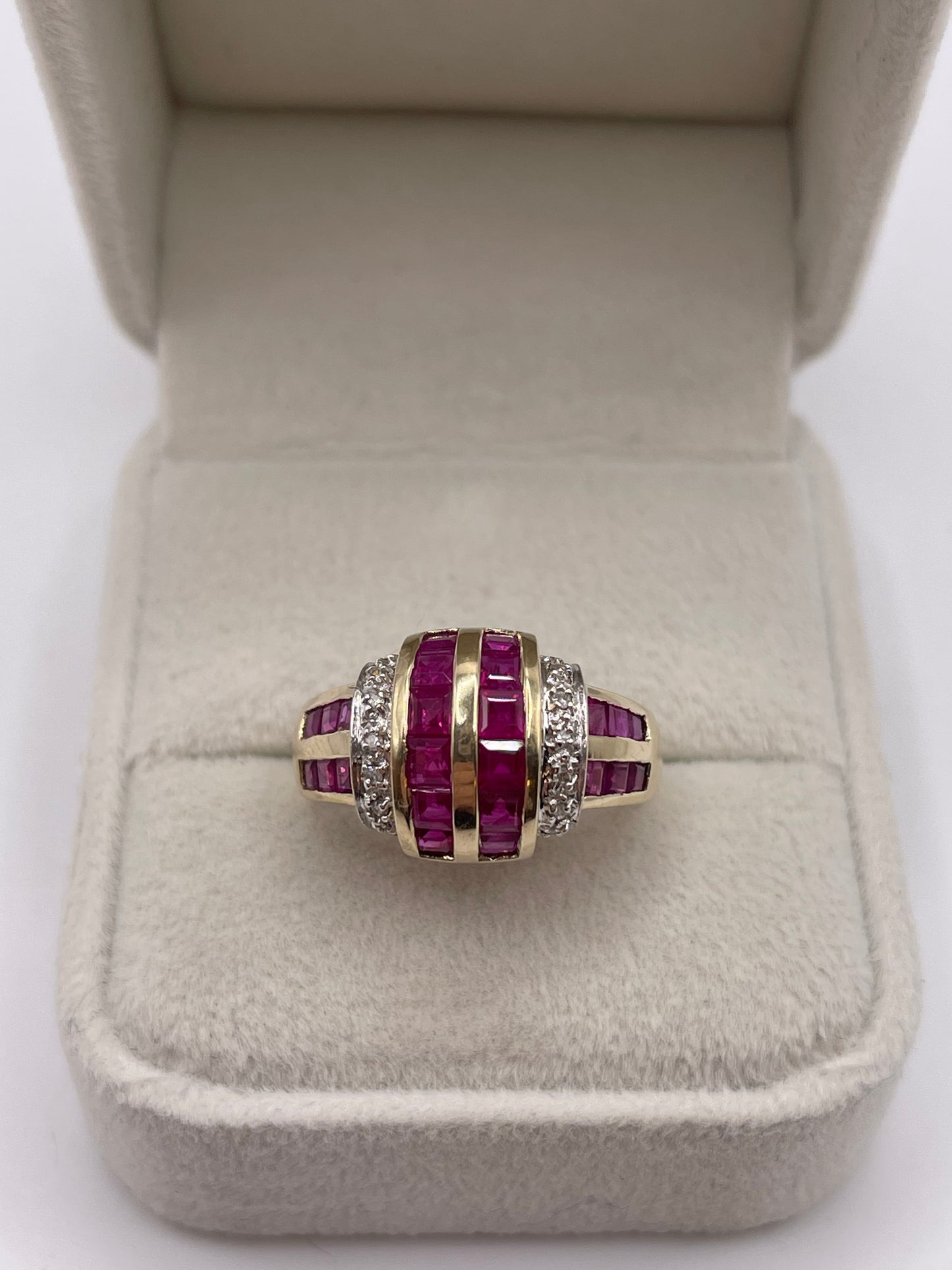 9ct gold ruby and diamond ring