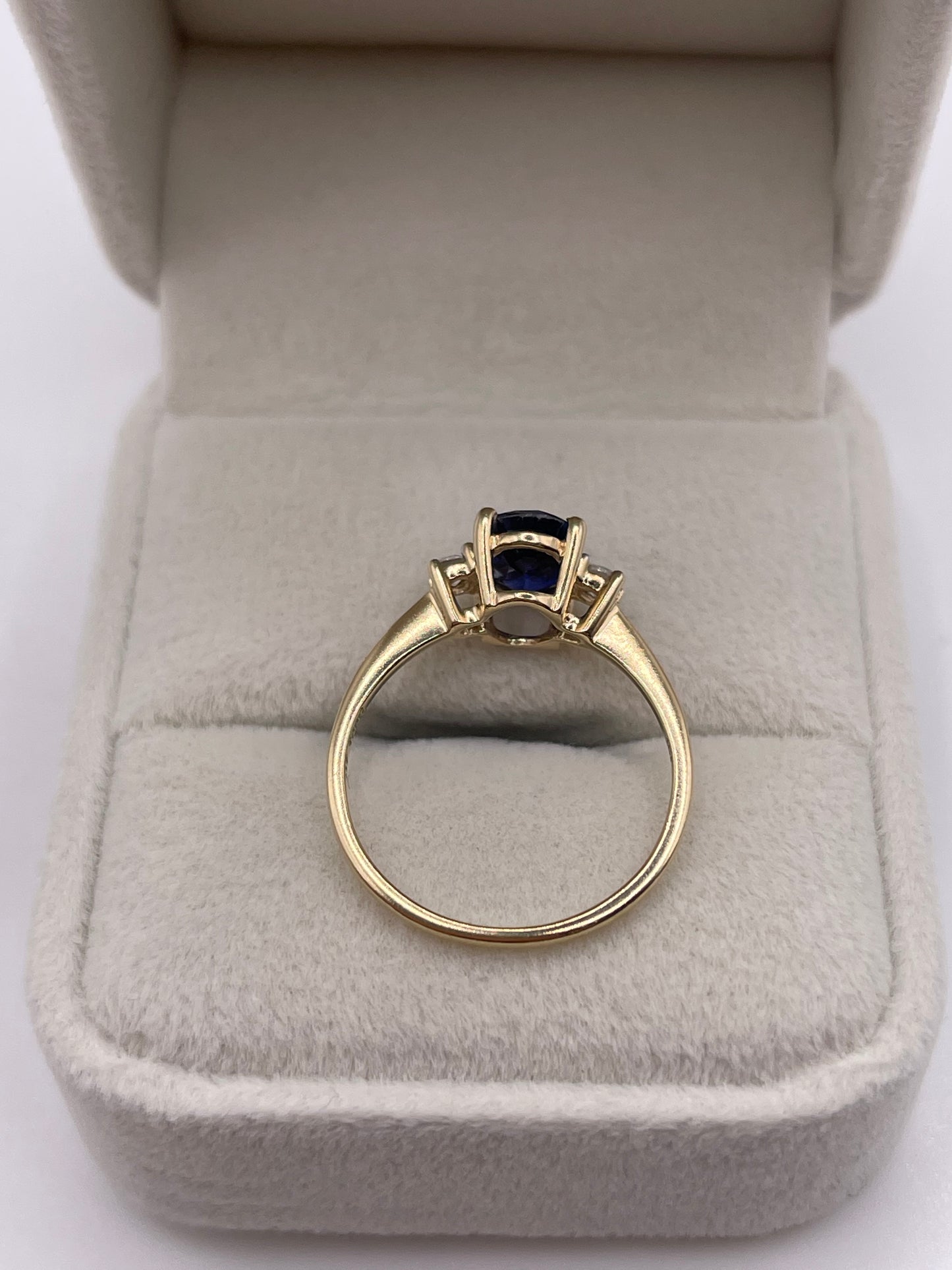 9ct gold kyanite and zircon ring