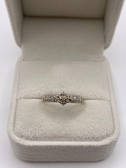 9ct gold diamond cluster ring