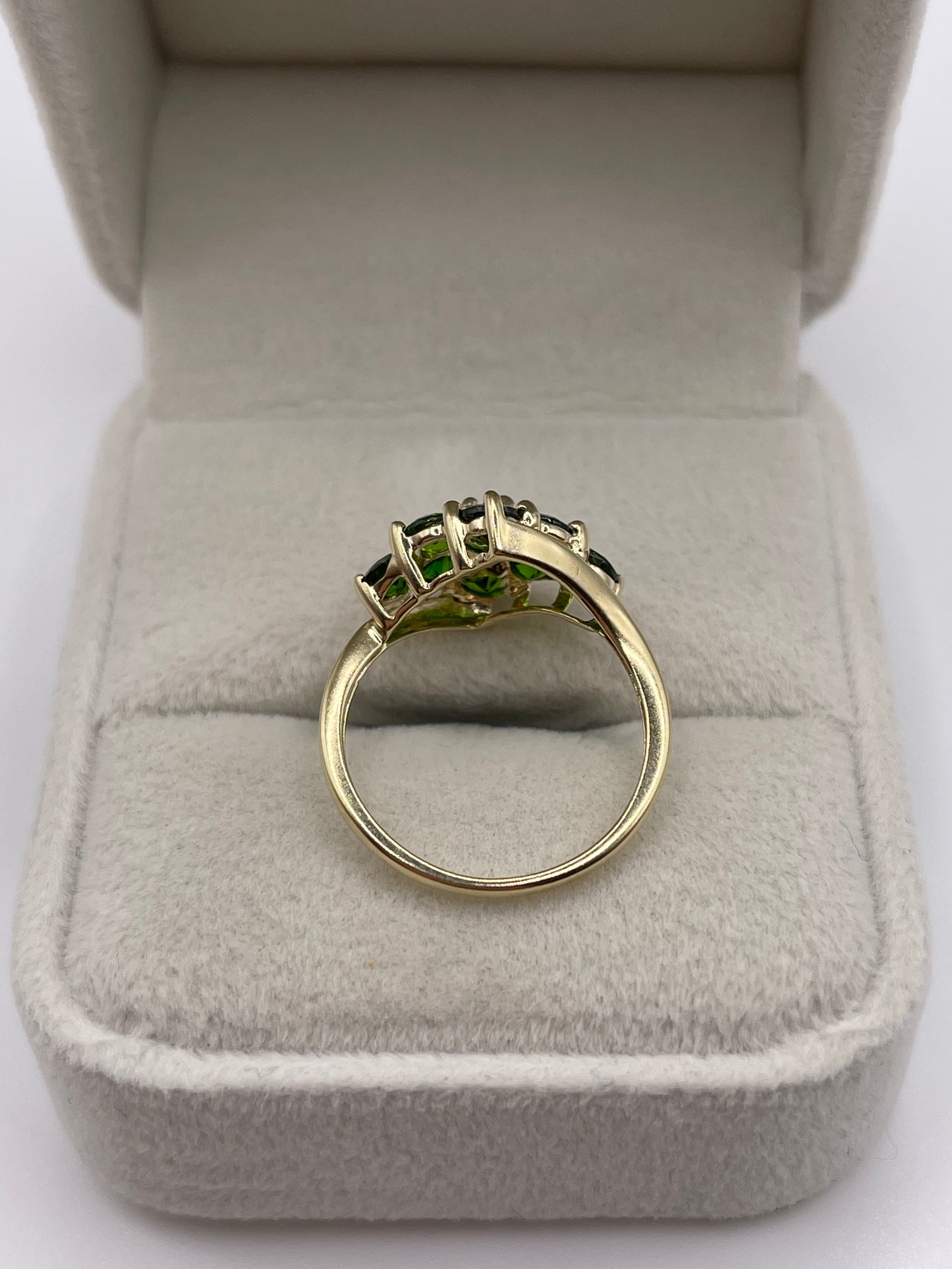 9ct gold diopside cluster ring