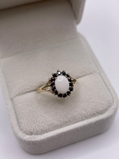 9ct gold opal and sapphire ring