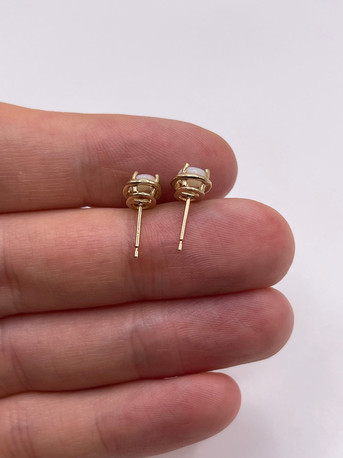 9ct gold opal earrings