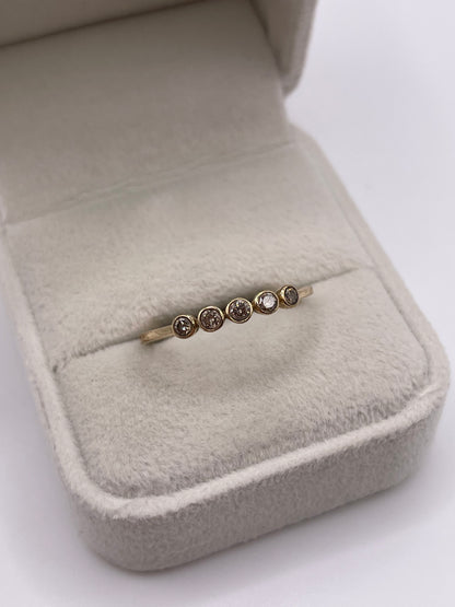 9ct gold cognac diamond ring