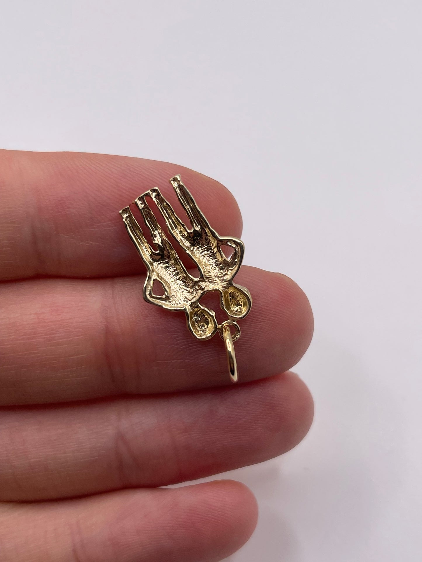 9ct gold Gemini pendant
