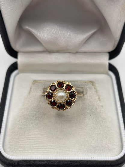 9ct gold pearl and garnet ring