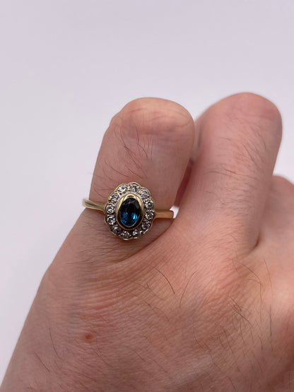 9ct gold topaz and diamond ring